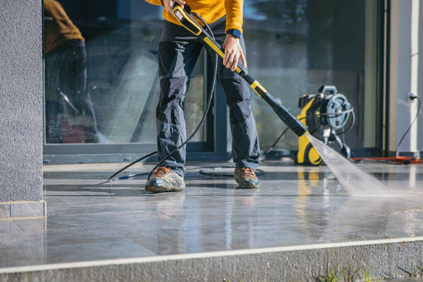 Best Driveway Pressure Washing  in Olga, FL